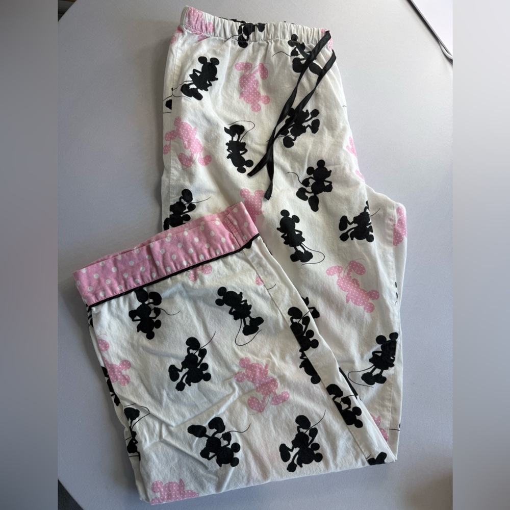 Disney Women’s Pajama Bottoms with Black and Pink Mickey print